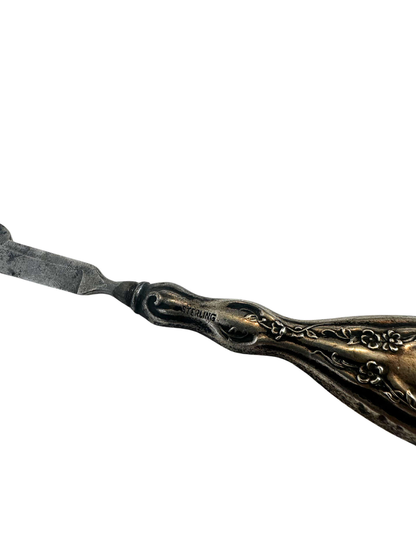 Outil pour cuticules en argent sterling