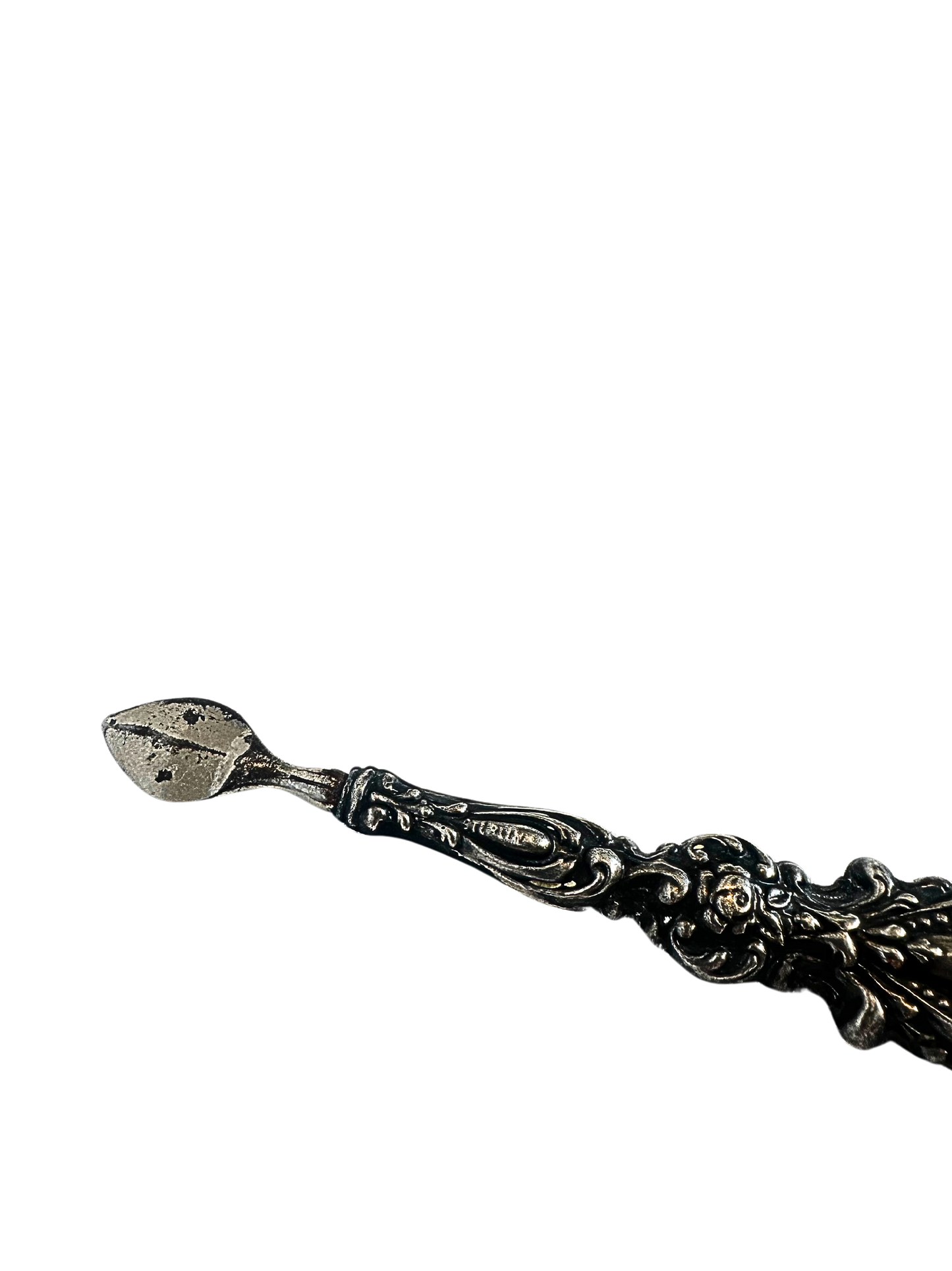 Outil pour cuticules en argent sterling