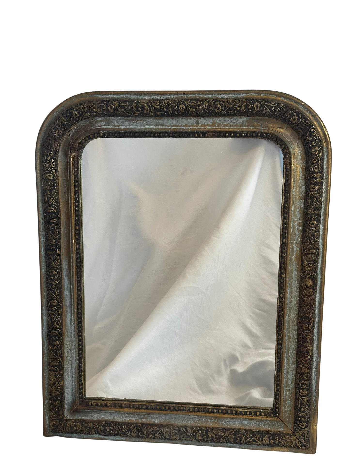 19th-Century French Giltwood Mirror with Carved Foliate Decoration