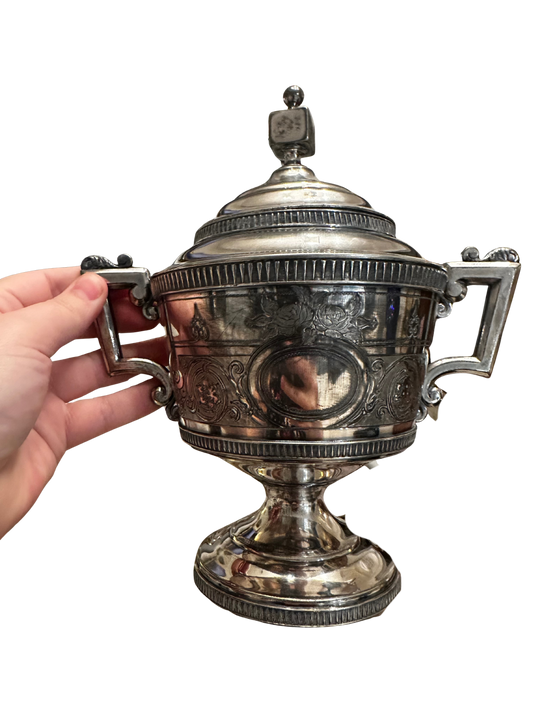 Antique Wilcox Silver Plate Co Lidded Sugar Urn