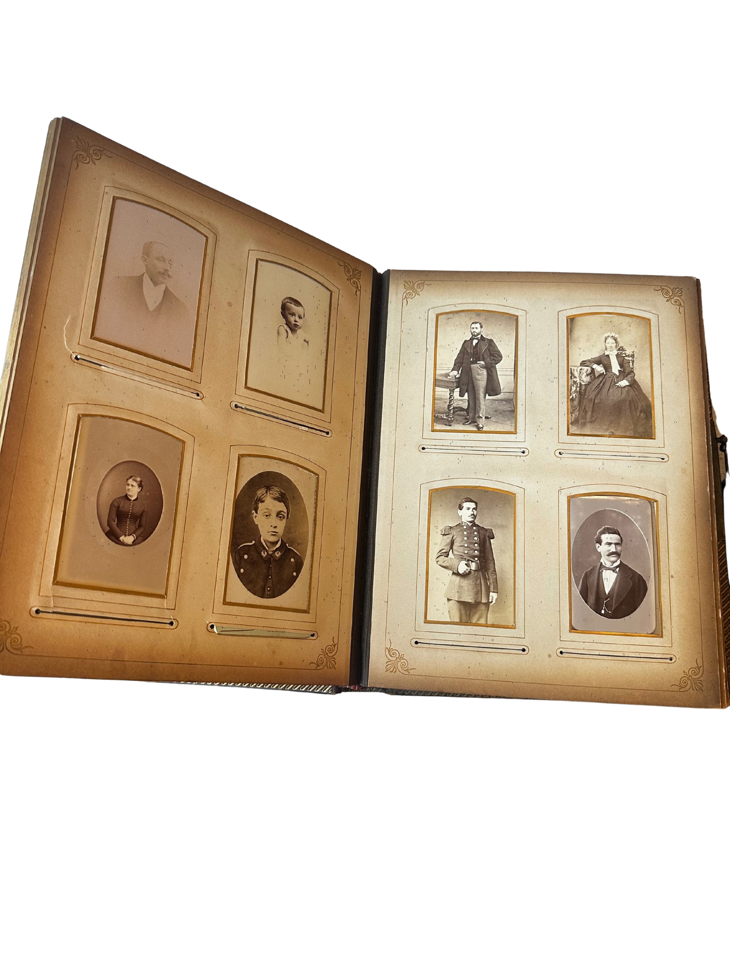 Late Victorian Leather-Bound Photograph Album with Gilt and Blind Tooling and Working Clasp