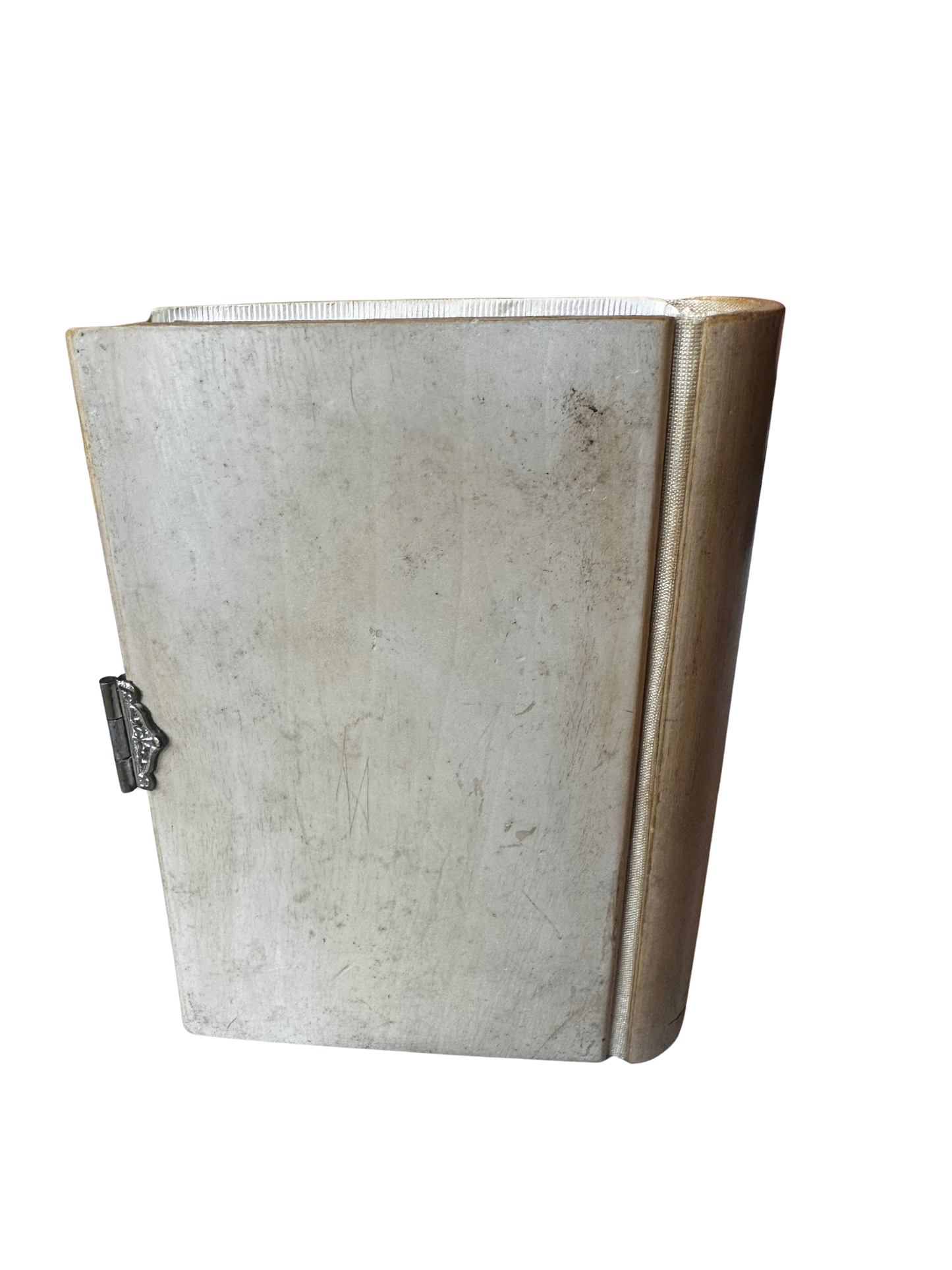 French Paroissien Romain “Édition Bijou” Prayer Book in Ivory-Toned Binding with Silver Clasp