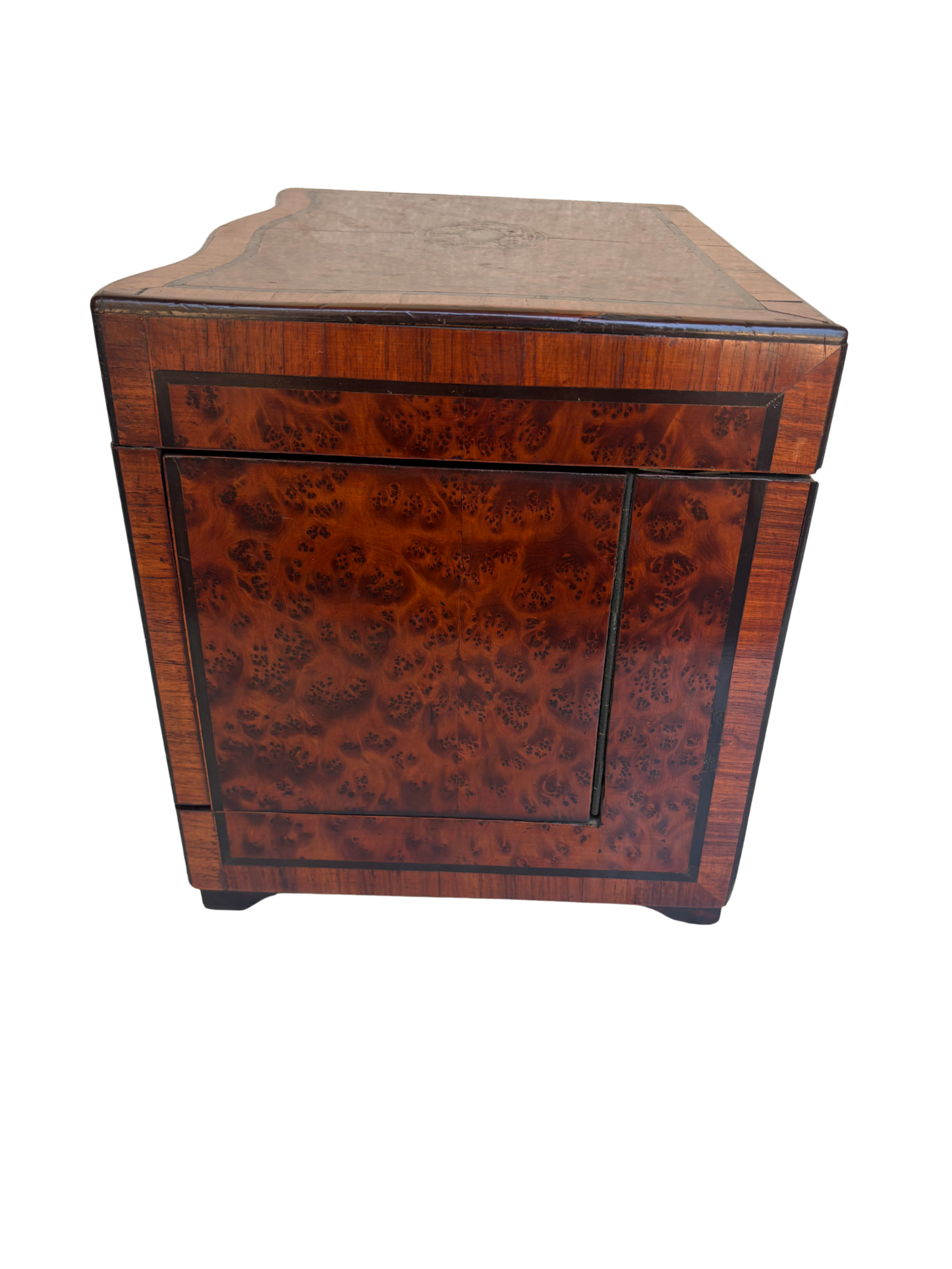 Exceptional Napoleon III Burlwood Cave à Liqueur with Gilded Glass Service and Decanters