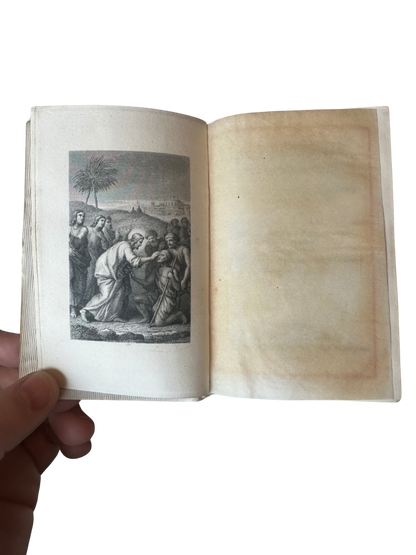 French Paroissien Romain “Édition Bijou” Prayer Book in Ivory-Toned Binding with Silver Clasp