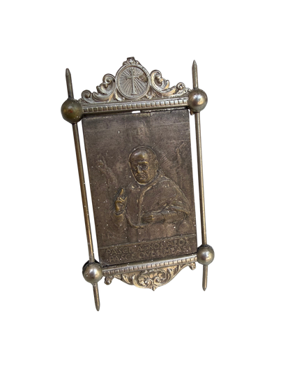 Antique Continental Silvered Metal Devotional Plaque of Pope Pius XI, “Pasce Agnos Meos, Pasce Oves Meas,” Circa 1920s–1930s