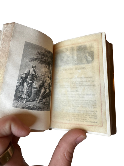 French Paroissien Romain “Édition Bijou” Prayer Book in Ivory-Toned Binding with Silver Clasp