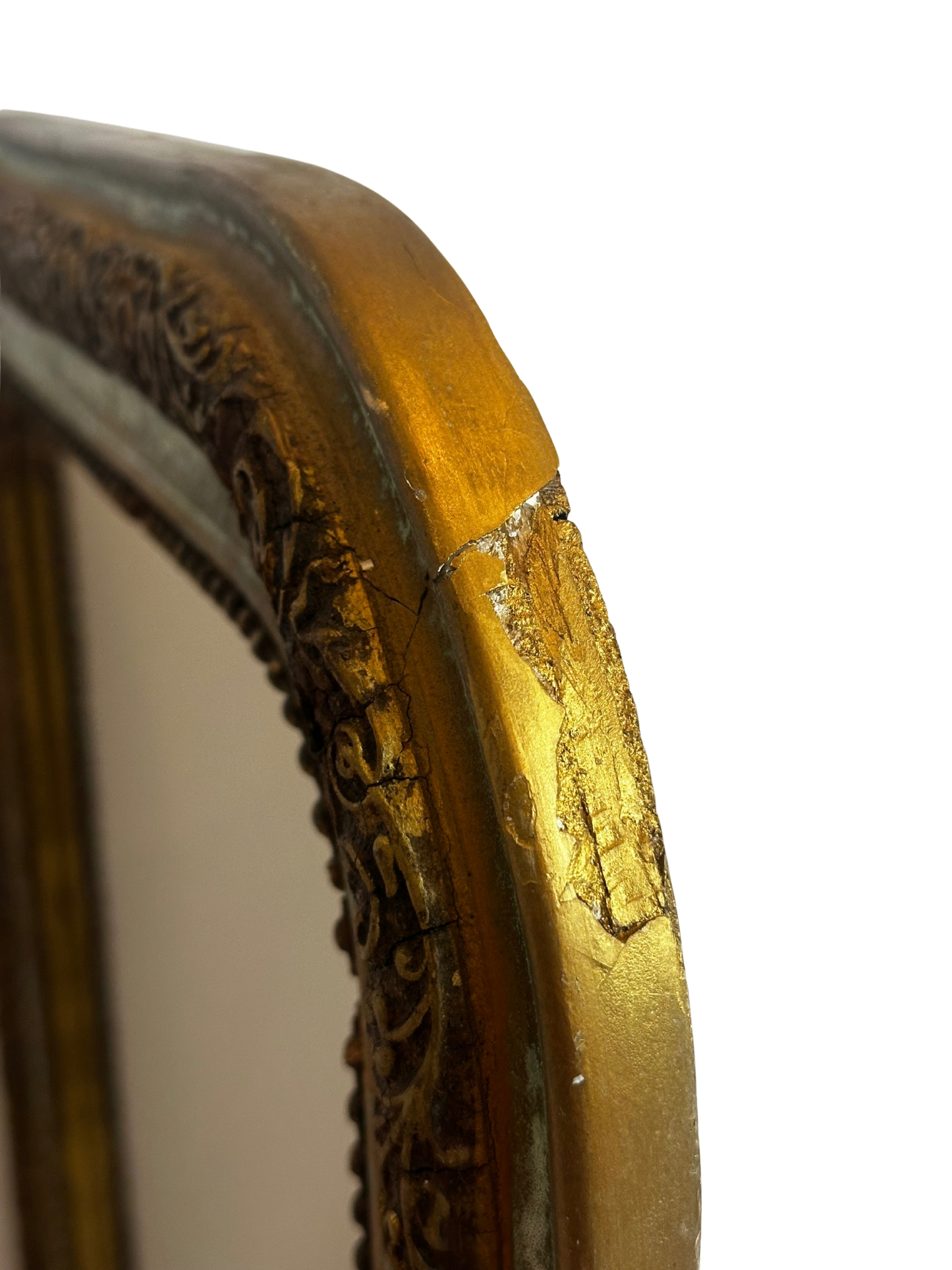 19th-Century French Giltwood Mirror with Carved Foliate Decoration